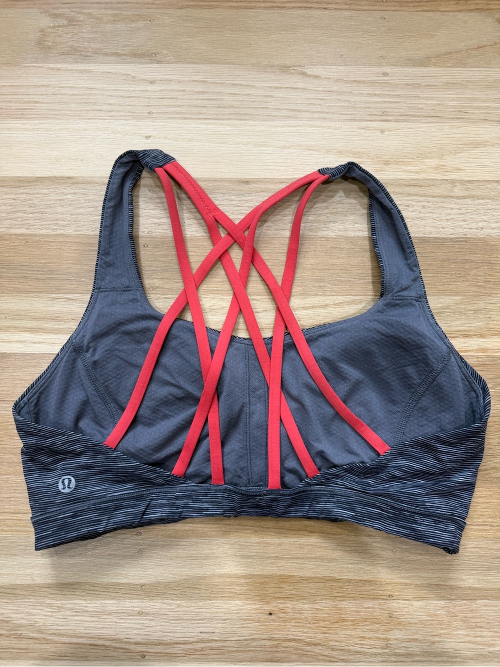 Lululemon Free to be Serene Bra size 10